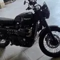 TRIUMPH STREET SCRAMBLER TRIUMPH STREET SCRAMBLER