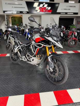 TRIUMPH-TIGER 900 RALLY PRO-2024