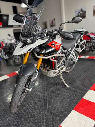 TRIUMPH-TIGER 900 RALLY PRO-2024