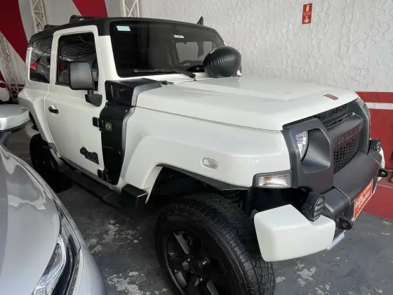 TROLLER T4 3.2 XLT 4X4 20V TURBO INTERCOOLER DIESEL 2P MANUAL TROLLER T4 3.2 XLT 4X4 20V TURBO INTERCOOLER DIESEL 2P MANUAL