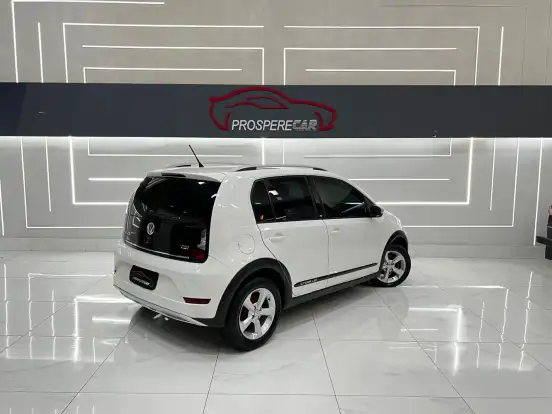 VOLKSWAGEN-CROSS UP-1.0 TSI 12V FLEX 4P MANUAL VOLKSWAGEN-CROSS UP-2017