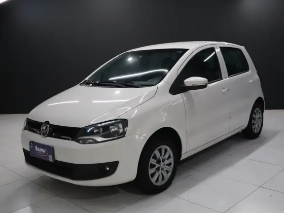 VOLKSWAGEN FOX 1.0 MI BLUEMOTION 8V FLEX 4P MANUAL VOLKSWAGEN FOX 1.0 MI BLUEMOTION 8V FLEX 4P MANUAL