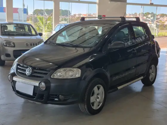 VOLKSWAGEN FOX 1.6 MI PLUS 8V FLEX 4P MANUAL VOLKSWAGEN FOX 1.6 MI PLUS 8V FLEX 4P MANUAL