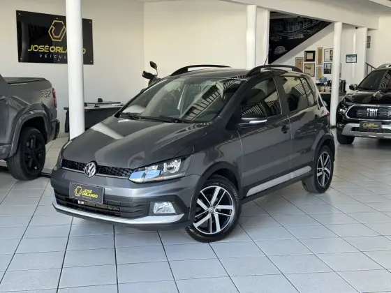 VOLKSWAGEN FOX 1.6 MSI TOTAL FLEX XTREME 4P MANUAL VOLKSWAGEN FOX 1.6 MSI TOTAL FLEX XTREME 4P MANUAL