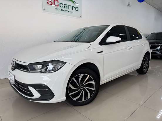 VOLKSWAGEN-POLO-2024