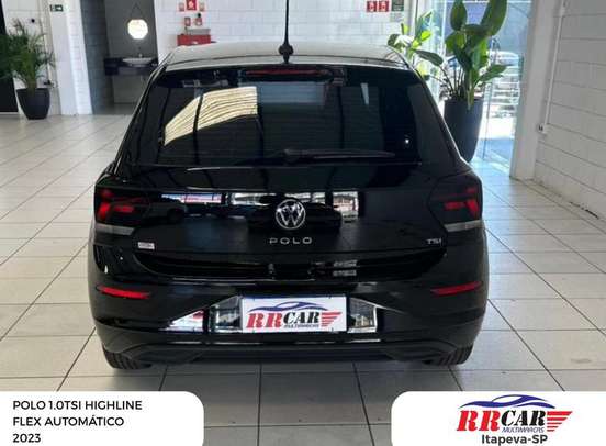 VOLKSWAGEN-POLO-2023