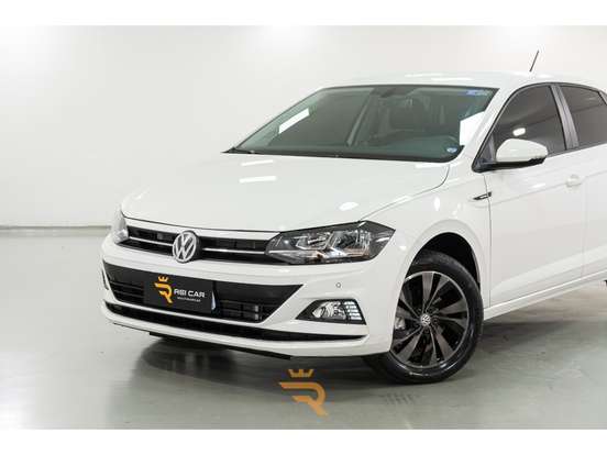 VOLKSWAGEN-POLO-2018