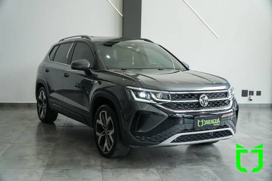 VOLKSWAGEN TAOS 1.4 250 TSI TOTAL FLEX HIGHLINE AUTOMÁTICO