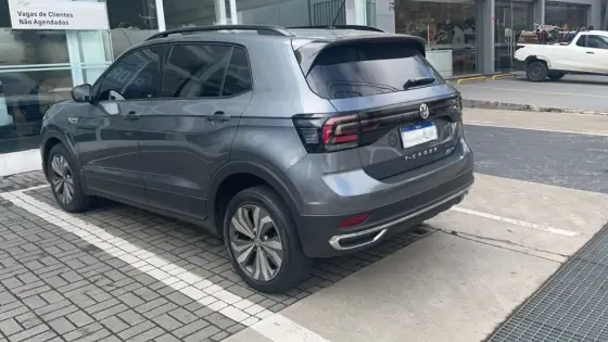 VOLKSWAGEN T-CROSS 1.0 200 TSI TOTAL FLEX COMFORTLINE AUTOMÁTICO VOLKSWAGEN T-CROSS 1.0 200 TSI TOTAL FLEX COMFORTLINE AUTOMÁTICO