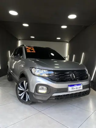 VOLKSWAGEN T-CROSS 1.0 200 TSI TOTAL FLEX COMFORTLINE AUTOMÁTICO VOLKSWAGEN T-CROSS 1.0 200 TSI TOTAL FLEX COMFORTLINE AUTOMÁTICO