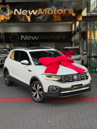 VOLKSWAGEN T-CROSS 1.4 250 TSI TOTAL FLEX HIGHLINE AUTOMÁTICO VOLKSWAGEN T-CROSS 1.4 250 TSI TOTAL FLEX HIGHLINE AUTOMÁTICO