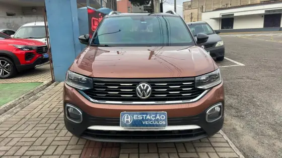 VOLKSWAGEN T-CROSS 1.4 250 TSI TOTAL FLEX HIGHLINE AUTOMÁTICO VOLKSWAGEN T-CROSS 1.4 250 TSI TOTAL FLEX HIGHLINE AUTOMÁTICO
