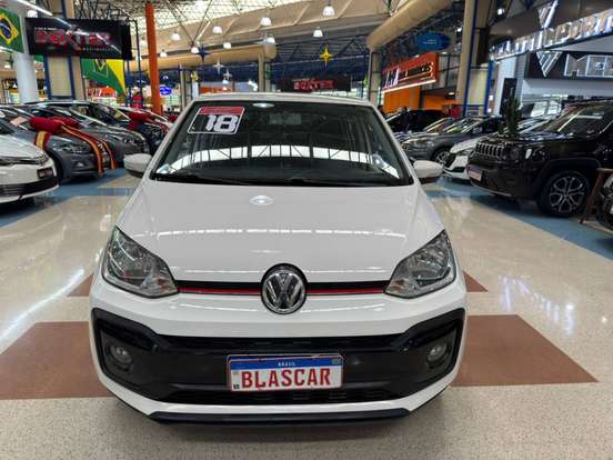 VOLKSWAGEN-UP-2017