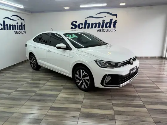 VOLKSWAGEN VIRTUS 1.0 200 TSI HIGHLINE AUTOMÁTICO VOLKSWAGEN VIRTUS 1.0 200 TSI HIGHLINE AUTOMÁTICO