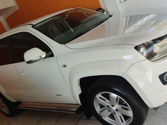 VOLKSWAGEN-AMAROK-2.0 HIGHLINE 4X4 CD 16V TURBO INTERCOOLER DIESEL 4P AUTOMÁTICO VOLKSWAGEN-AMAROK-2013