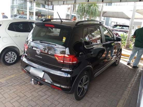 VOLKSWAGEN-FOX-2017