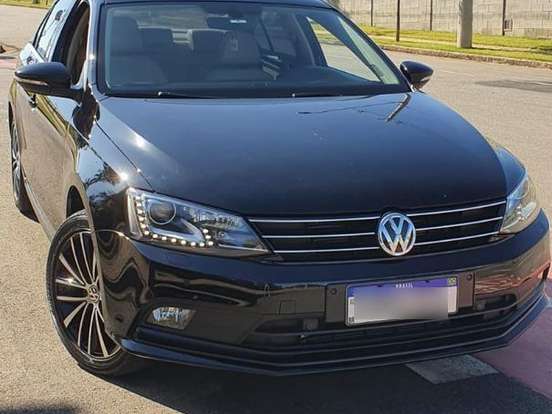 VOLKSWAGEN-JETTA-2.0 TSI HIGHLINE 211CV GASOLINA 4P TIPTRONIC VOLKSWAGEN-JETTA-2017