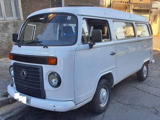 VOLKSWAGEN KOMBI 1.4 MI STD LOTAÇÃO 8V FLEX 3P MANUAL