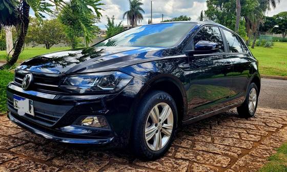 VOLKSWAGEN POLO 1.0 200 TSI COMFORTLINE AUTOMÁTICO