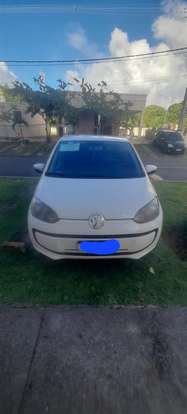 VOLKSWAGEN-UP-2015
