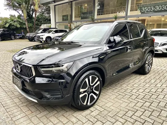 VOLVO XC40 1.5 T5 RECHARGE MOMENTUM GEARTRONIC VOLVO XC40 1.5 T5 RECHARGE MOMENTUM GEARTRONIC