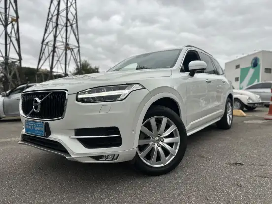 VOLVO-XC90-2016