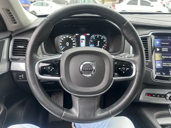 VOLVO-XC90-2.0 T6 GASOLINA MOMENTUM AWD GEARTRONIC VOLVO-XC90-2016