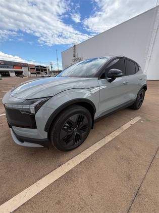 VOLVO EX30 69 KW ELÉTRICO CROSS COUNTRY