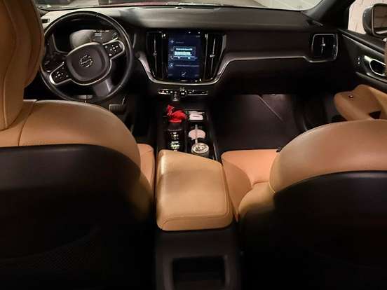 VOLVO-S60-2.0 T4 MOMENTUM GASOLINA 4P AUTOMÁTICO VOLVO-S60-2019