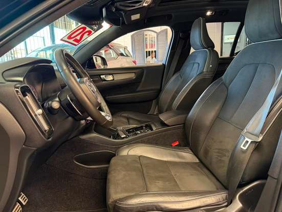 VOLVO-XC40-2.0 T5 GASOLINA R-DESIGN AWD GEARTRONIC VOLVO-XC40-2019