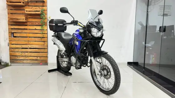YAMAHA XTZ 250 TÉNÉRÉ YAMAHA XTZ 250 TÉNÉRÉ