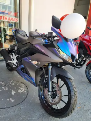 YAMAHA YZF R15 YAMAHA YZF R15