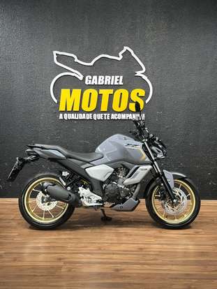 YAMAHA-FZ15 FAZER CONNECTED ABS-2025