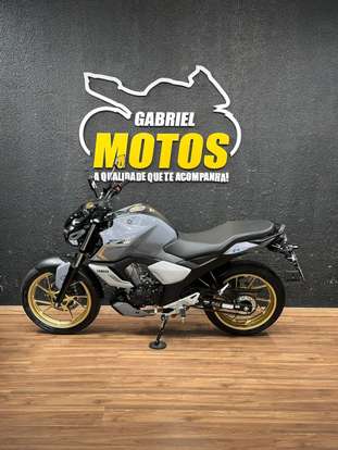 YAMAHA-FZ15 FAZER CONNECTED ABS-2025