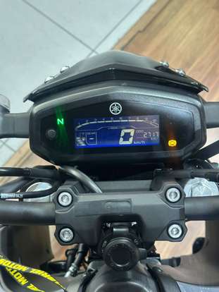 YAMAHA-FZ15 FAZER CONNECTED ABS-2025