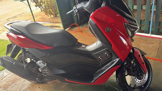 YAMAHA NMAX CONNECTED 160 ABS 