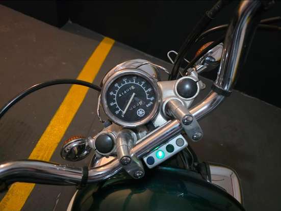 YAMAHA-VIRAGO XV 535-2001