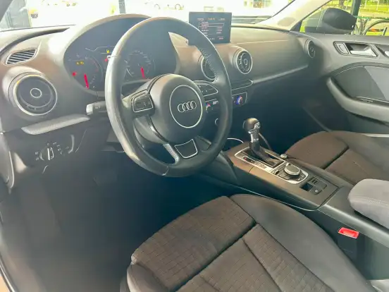 AUDI-A3-1.8 TFSI SPORTBACK 16V GASOLINA 4P AUTOMÁTICO AUDI-A3-2013