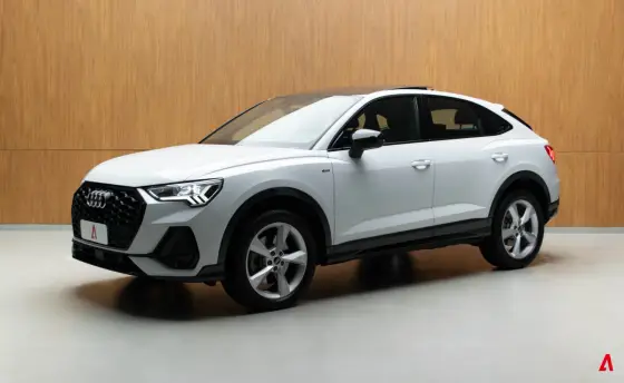 AUDI Q3 2.0 40 TFSI GASOLINA SPORTBACK PERFORMANCE BLACK QUATTRO TIPTRONIC