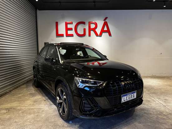 AUDI-Q3-2023