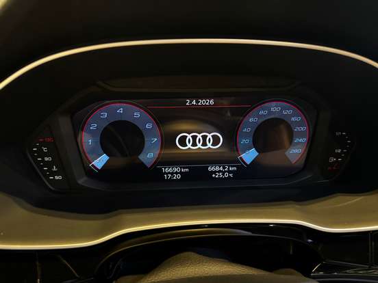 AUDI-Q3-2.0 40 TFSI GASOLINA PERFORMANCE BLACK QUATTRO TIPTRONIC AUDI-Q3-2023