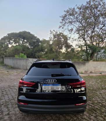 AUDI-Q3-2020