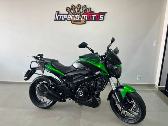 BAJAJ DOMINAR 400 