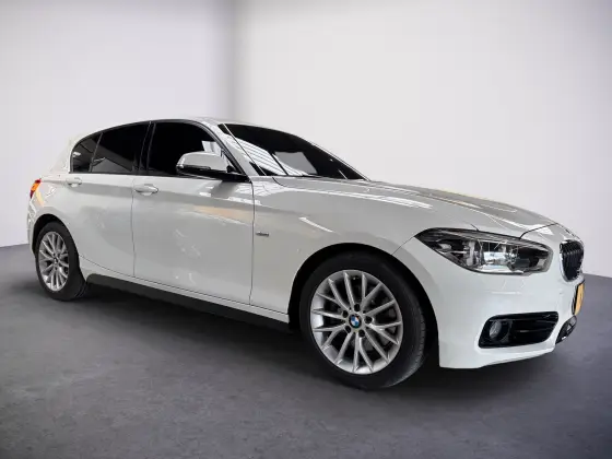 BMW 120i 2.0 16V SPORT GP ACTIVEFLEX 4P AUTOMÁTICO BMW 120i 2.0 16V SPORT GP ACTIVEFLEX 4P AUTOMÁTICO