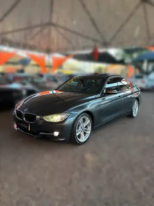 BMW 320i 2.0 16V TURBO ACTIVE FLEX 4P AUTOMÁTICO BMW 320i 2.0 16V TURBO ACTIVE FLEX 4P AUTOMÁTICO