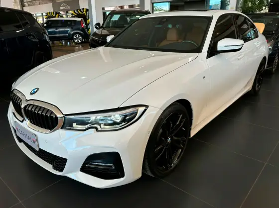 BMW 320i 2.0 16V TURBO FLEX M SPORT AUTOMÁTICO BMW 320i 2.0 16V TURBO FLEX M SPORT AUTOMÁTICO