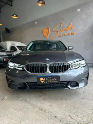 BMW-320i-2019