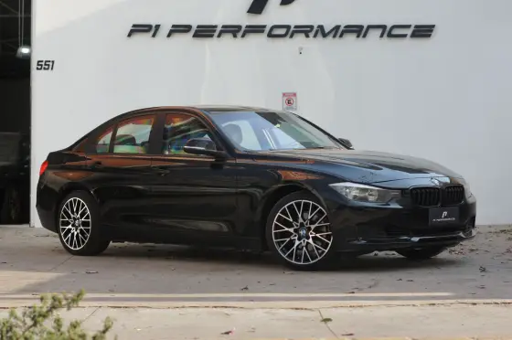 BMW 320i 2.0 SPORT GP 16V TURBO GASOLINA 4P AUTOMÁTICO BMW 320i 2.0 SPORT GP 16V TURBO GASOLINA 4P AUTOMÁTICO