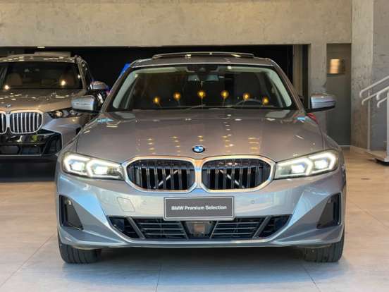 BMW-320i-2024