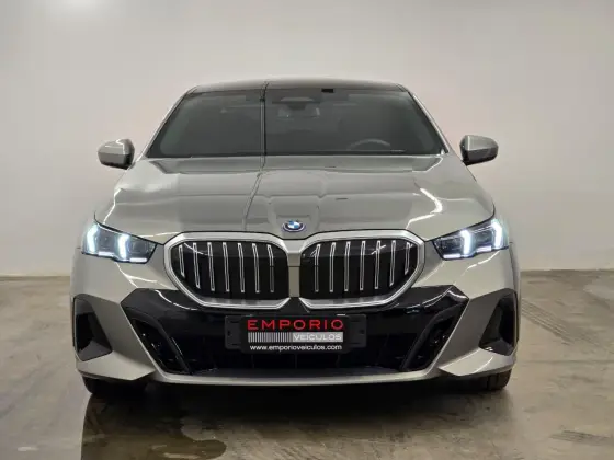 BMW 530e 2.0 TWINPOWER PHEV M SPORT AUTOMÁTICO